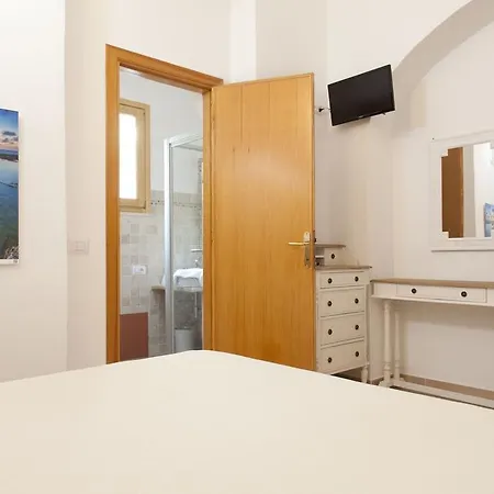 Guest House Acuario Torre Grande